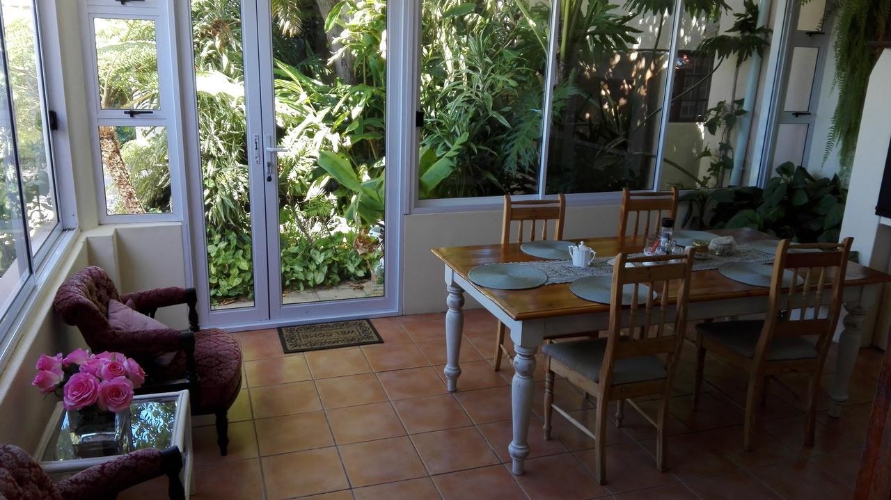 29 On Buxton Guesthouse Cape Town Bagian luar foto
