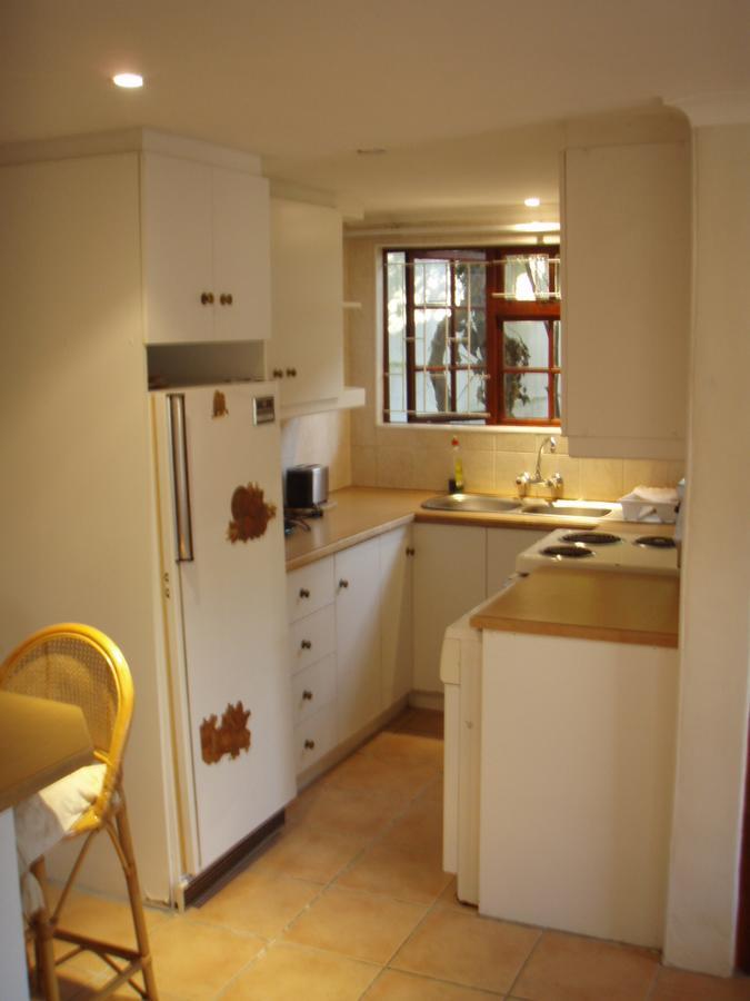 29 On Buxton Guesthouse Cape Town Bagian luar foto
